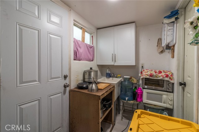 Detail Gallery Image 13 of 36 For 11814 Ramona Ave, Chino,  CA 91710 - 6 Beds | 6 Baths