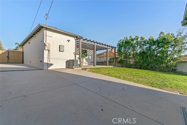 Detail Gallery Image 41 of 47 For 3141 N Frederic, Burbank,  CA 91504 - 3 Beds | 2 Baths