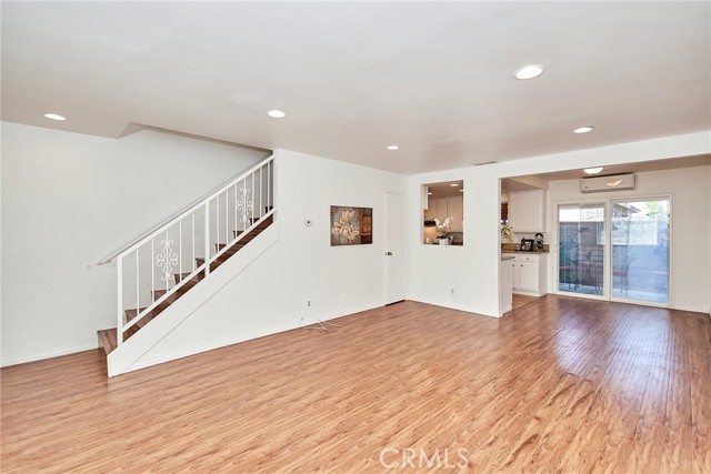 Detail Gallery Image 2 of 33 For 1410 S Del Mar Ave #6,  San Gabriel,  CA 91776 - 3 Beds | 2/1 Baths