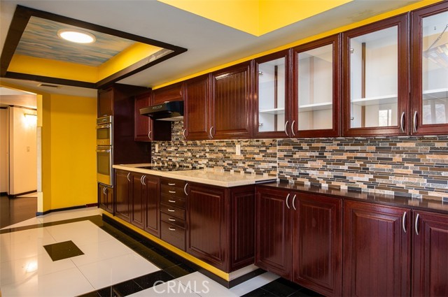 Detail Gallery Image 13 of 39 For 343 Pioneer Dr #602,  Glendale,  CA 91203 - 2 Beds | 2 Baths