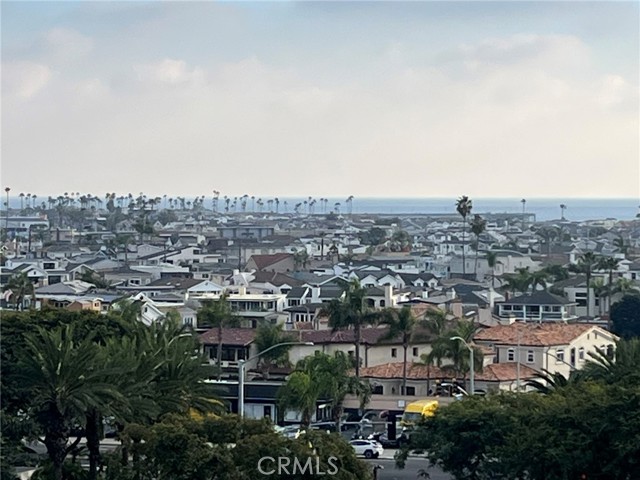 Detail Gallery Image 8 of 69 For 230 Lille Lane 212, Newport Beach,  CA 92663 - 2 Beds | 2 Baths