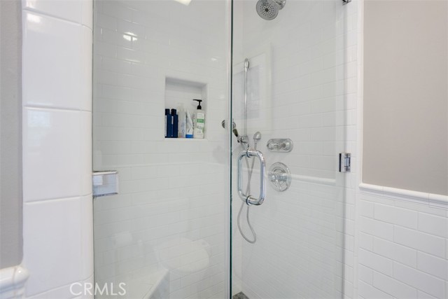 516 S Sparks S Street, Burbank CA: https://media.crmls.org/medias/cb961682-7dff-4fa5-bc50-85345ac2cc60.jpg