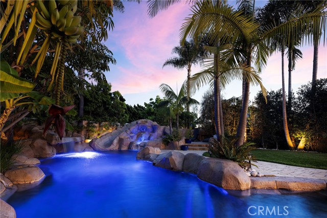 Detail Gallery Image 36 of 48 For 305 W Avenida Gaviota, San Clemente,  CA 92672 - 4 Beds | 4/1 Baths