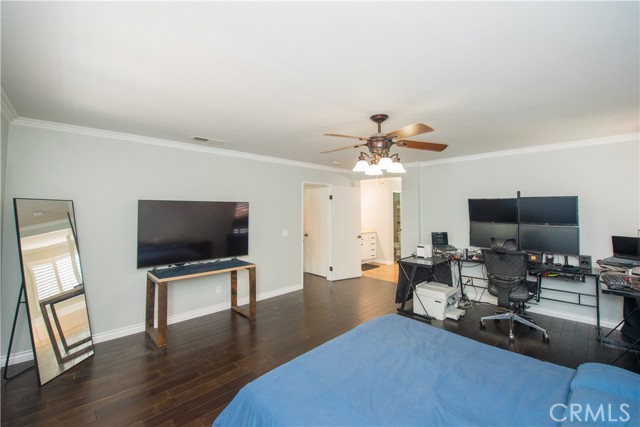 3498 Birchleaf Drive, Corona CA: https://media.crmls.org/medias/cb9796be-c10d-49f9-9d78-e484758c181b.jpg