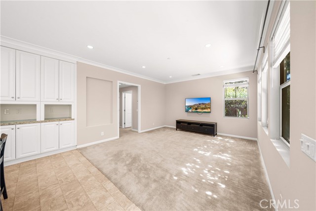 Detail Gallery Image 9 of 41 For 129 Overbrook, Irvine,  CA 92620 - 3 Beds | 2/1 Baths