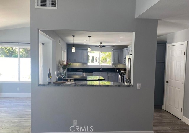 Detail Gallery Image 8 of 33 For 1459 Briarglen, Westlake Village,  CA 91361 - 3 Beds | 2 Baths