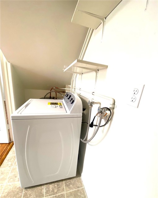 Detail Gallery Image 16 of 46 For 1582 Mitchell, Tustin,  CA 92780 - 2 Beds | 2/1 Baths