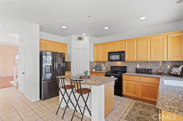 Detail Gallery Image 9 of 44 For 294 Kieswetter, Colton,  CA 92324 - 5 Beds | 2/1 Baths