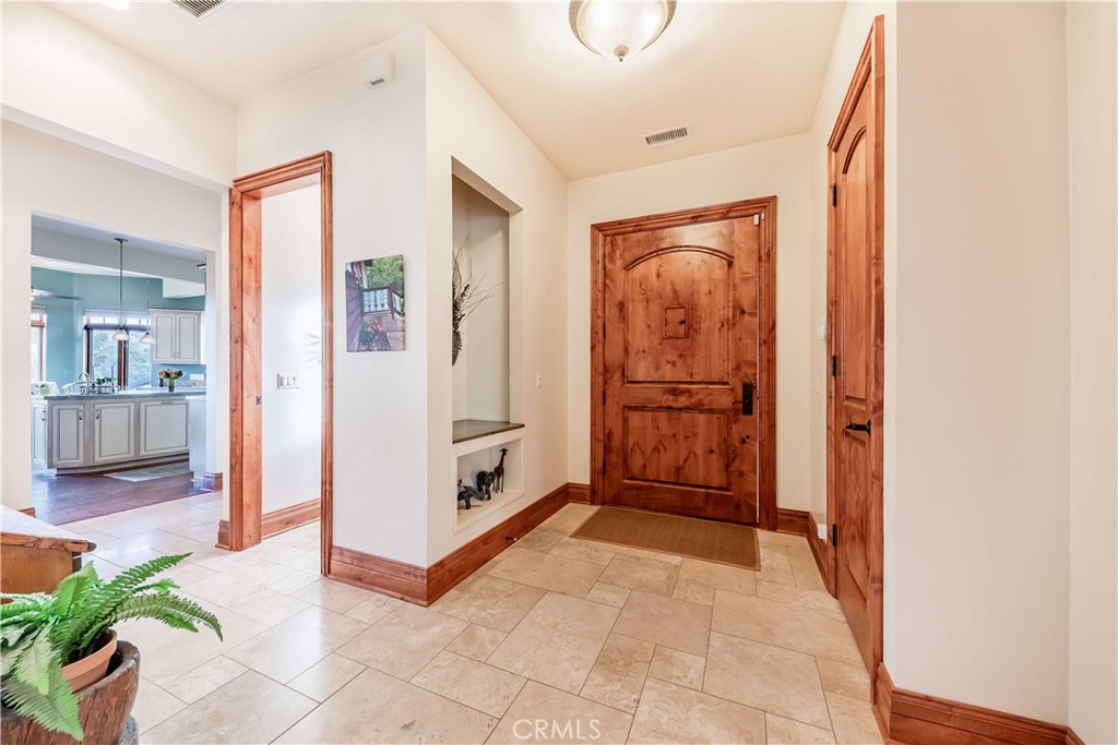 MLS #SW25113851 img 5