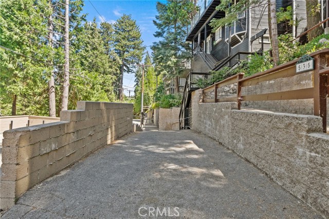 Detail Gallery Image 35 of 39 For 535 Sunderland Ct, Lake Arrowhead,  CA 92352 - 3 Beds | 2 Baths