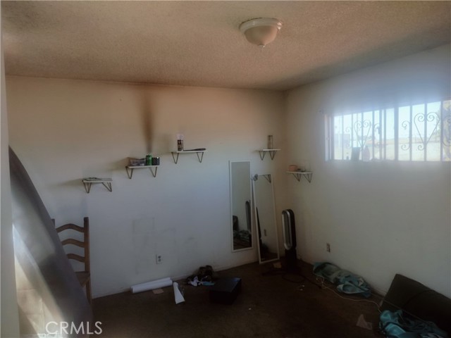 Detail Gallery Image 22 of 26 For 430 W 64th St, Los Angeles,  CA 90003 - 3 Beds | 2 Baths