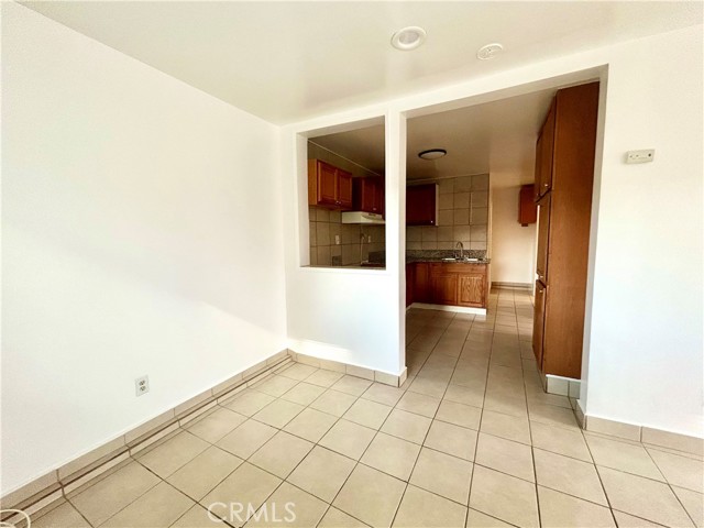 2657 E Monroe Street, Carson CA: https://media.crmls.org/medias/cb9c27fe-c300-44e5-ab7a-6b29b4e4981c.jpg