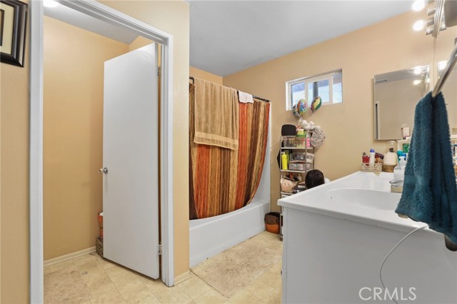 Detail Gallery Image 37 of 74 For 15060 Spring St, Fontana,  CA 92335 - 4 Beds | 2 Baths