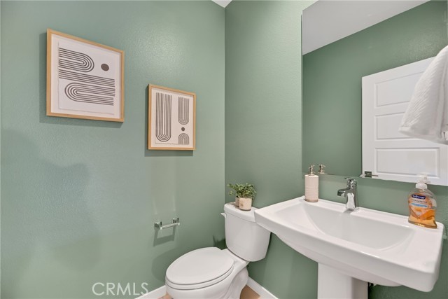 Detail Gallery Image 9 of 45 For 181 Magnet, Irvine,  CA 92618 - 3 Beds | 3/1 Baths