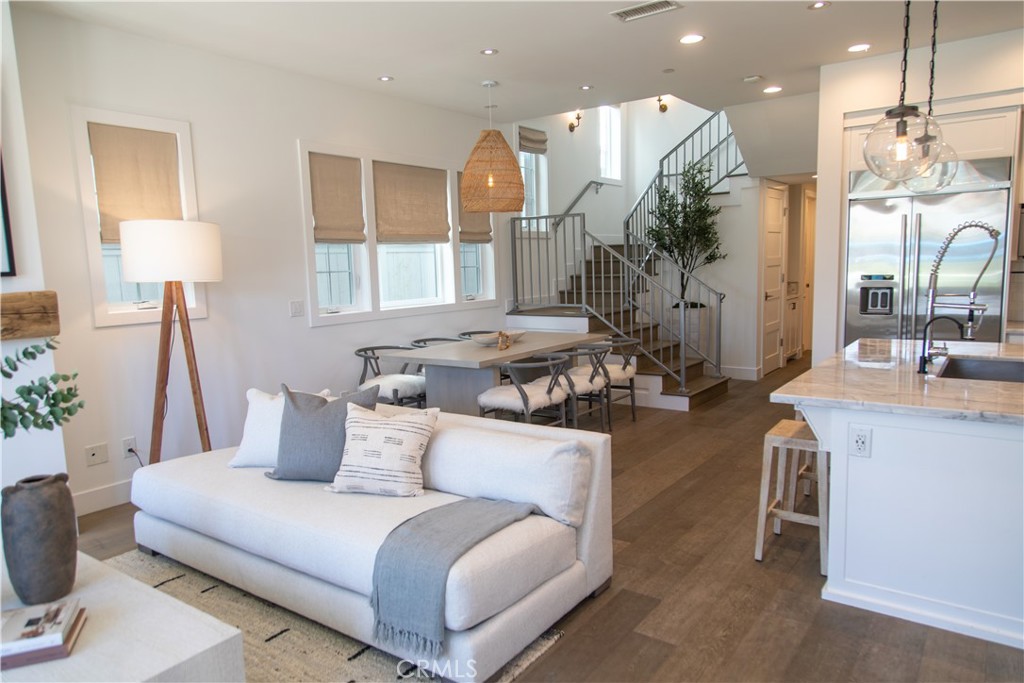 MLS #LG25174264 img 2