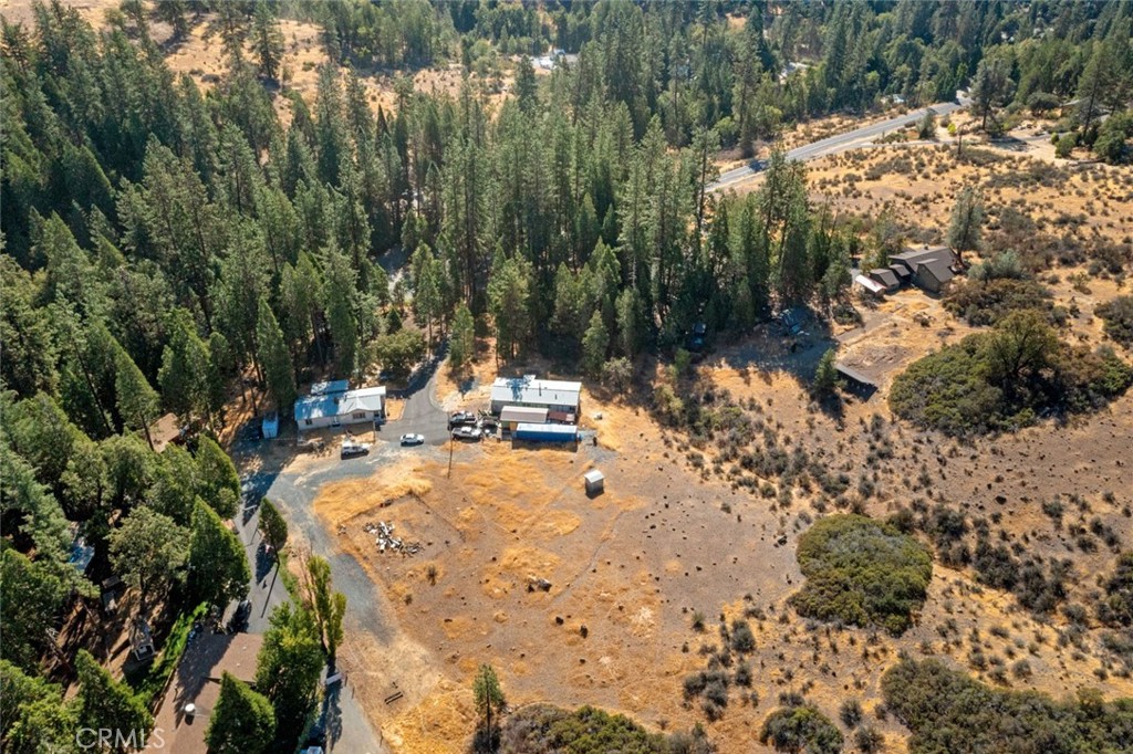 https://media.crmls.org/medias/cb9d28ed-4f36-4ea1-a534-bdfb09dacc7a.jpg?preset=X-Large