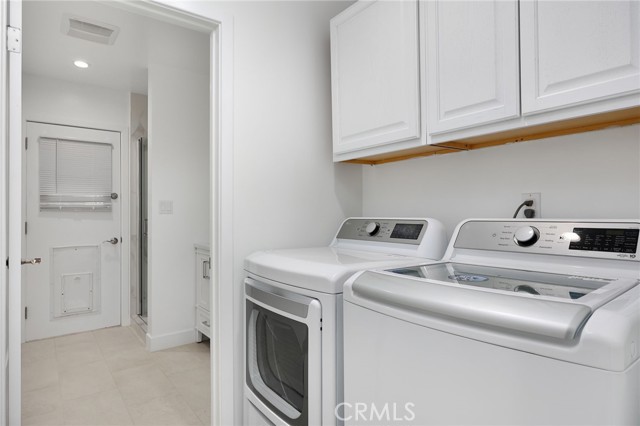5794 Fairhaven Avenue, Woodland Hills CA: https://media.crmls.org/medias/cb9e4335-9678-48d2-a0b7-2ed05f642431.jpg