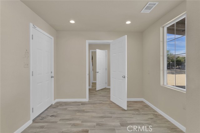 Detail Gallery Image 20 of 68 For 10298 Custer Ave, Lucerne Valley,  CA 92356 - 5 Beds | 2/1 Baths