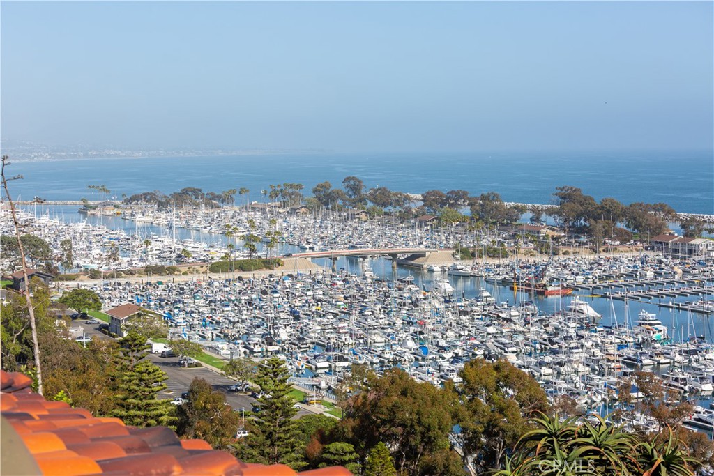 Cb9f0e4e 7742 49a0 B7ae 00985c5756d3