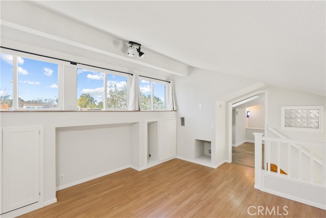 Detail Gallery Image 28 of 36 For 5136 Thorn Tree Ln, Irvine,  CA 92612 - 2 Beds | 2 Baths