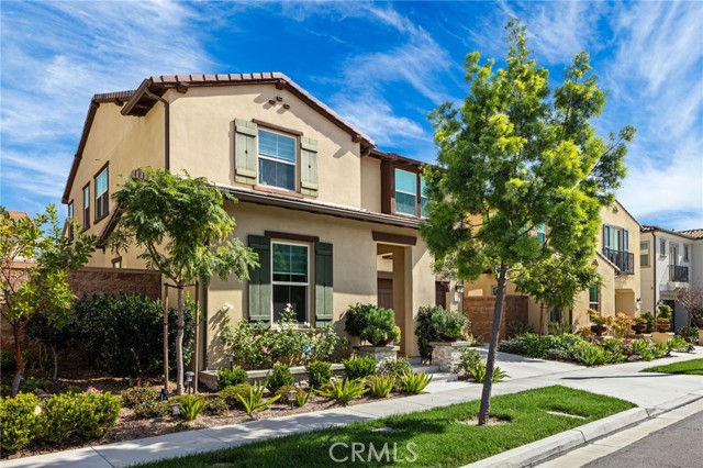 Detail Gallery Image 2 of 63 For 120 Gemini, Irvine,  CA 92618 - 4 Beds | 4/1 Baths