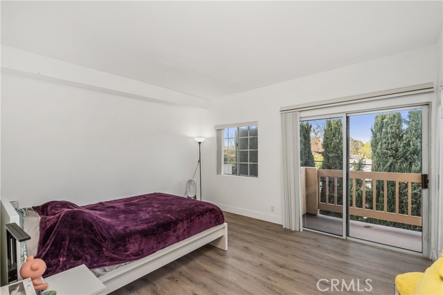 Detail Gallery Image 14 of 29 For 11531 Riverside Dr #209,  Valley Village,  CA 91602 - 2 Beds | 2 Baths