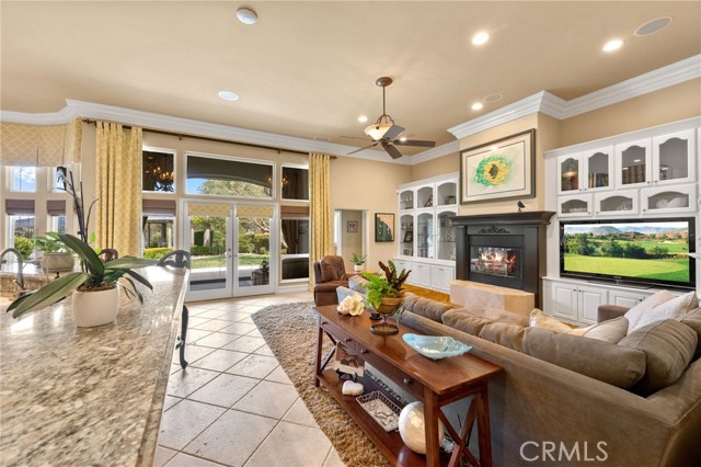 38565 Celine Cove, Murrieta CA: https://media.crmls.org/medias/cb9fbf4c-2e42-428e-b8d6-929973c7c59d.jpg