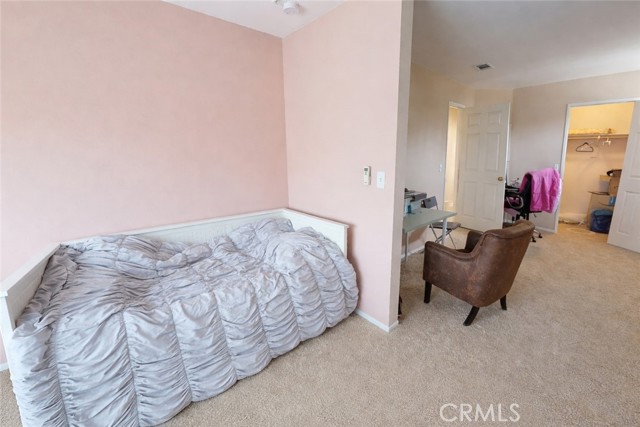 Detail Gallery Image 14 of 24 For 5637 Redwood, Palmdale,  CA 93551 - 3 Beds | 2/1 Baths