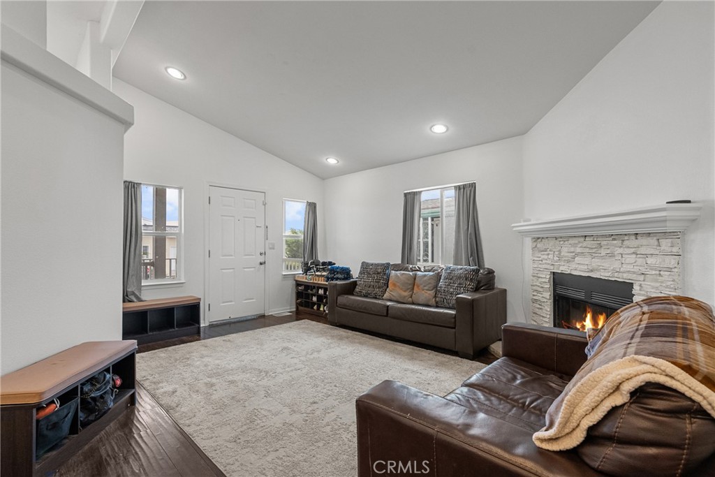 MLS #SR26005238 image #9