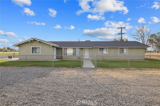 20615 Sherrill Street, Riverdale CA: https://media.crmls.org/medias/cba27f4a-23b9-4e85-8fca-23b577e3dc26.jpg