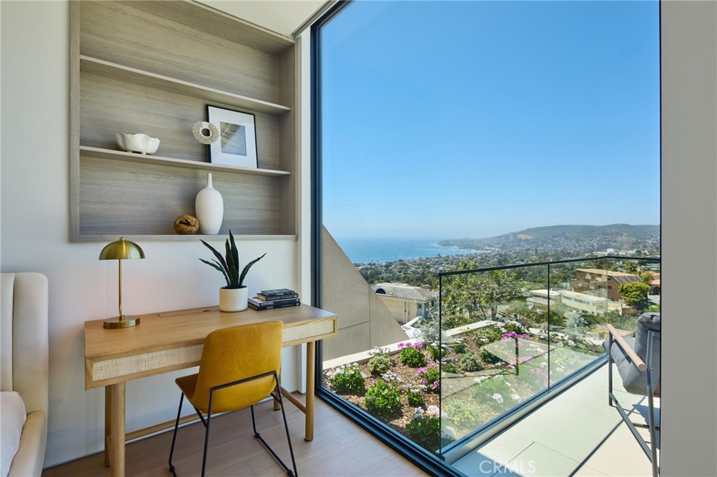 MLS #OC25242053 image #33