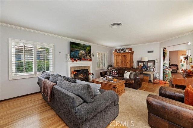 Detail Gallery Image 10 of 38 For 3630 Castle Reagh, Riverside,  CA 92506 - 3 Beds | 2/1 Baths