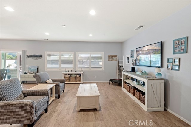 Detail Gallery Image 4 of 69 For 30205 Big Country Dr, Menifee,  CA 92584 - 5 Beds | 4 Baths
