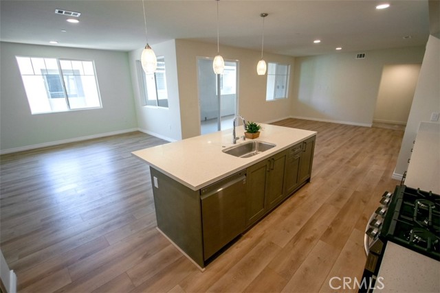 2850 Wagon Wheel Rd, Oxnard CA: https://media.crmls.org/medias/cba4b518-2ad6-4d6c-94fd-f877571234fe.jpg