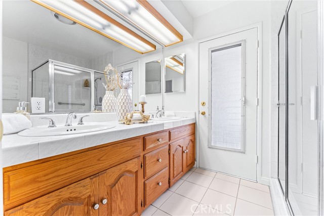 Image 21 of 43 For 15518 Olive Branch Drive
