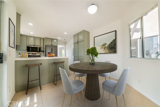 40143 Corte Lorca, Murrieta CA: https://media.crmls.org/medias/cba6c024-0557-483a-928d-bf7b7ddfe9a5.jpg