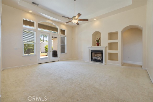 Detail Gallery Image 9 of 60 For 5746 W Buena Vista Ave, Visalia,  CA 93291 - 4 Beds | 2/1 Baths