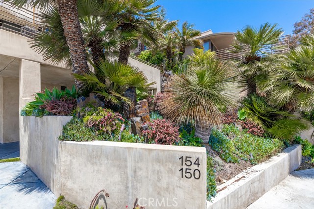 Detail Gallery Image 20 of 29 For 153 Cedar Way, Laguna Beach,  CA 92651 - 3 Beds | 2/1 Baths