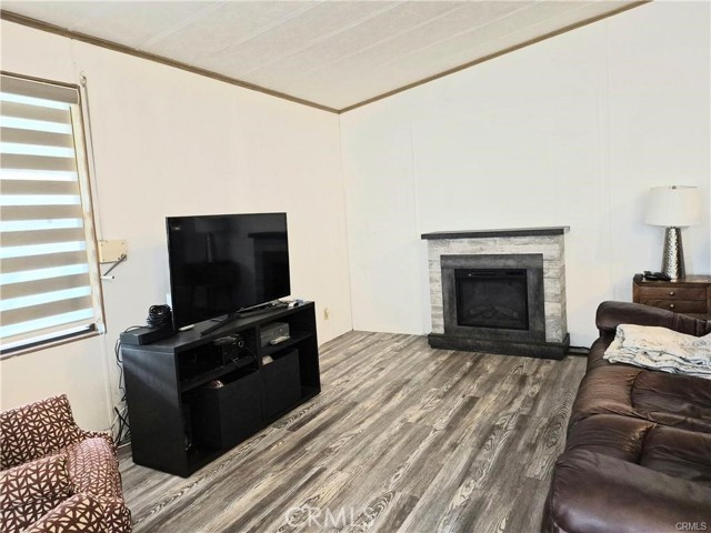 909 Richland Road, San Marcos CA: https://media.crmls.org/medias/cba764b3-0777-4db7-a062-849faf1fd06f.jpg