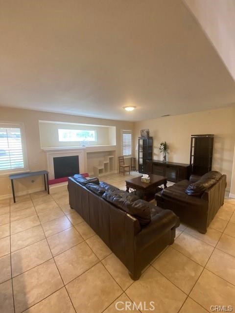 Detail Gallery Image 12 of 25 For 13884 Oak Tree Ln, Corona,  CA 92880 - 4 Beds | 3 Baths