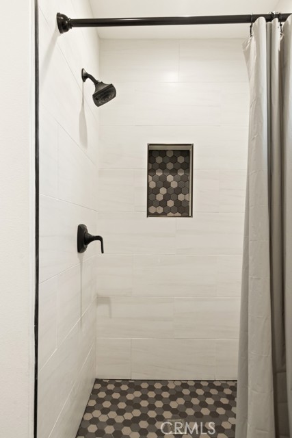 Detail Gallery Image 27 of 39 For 12208 Rose Dr, Whittier,  CA 90601 - 3 Beds | 3 Baths