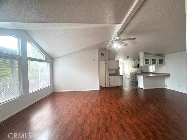 Detail Gallery Image 9 of 27 For 1582 4th Ave, Olivehurst,  CA 95961 - 3 Beds | 2 Baths