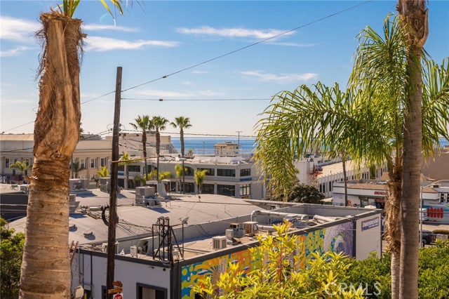 1401 Manhattan Ave, Hermosa Beach, California 90254, 4 Bedrooms Bedrooms, ,2 BathroomsBathrooms,Residential,Sold,Manhattan Ave,SB22023930