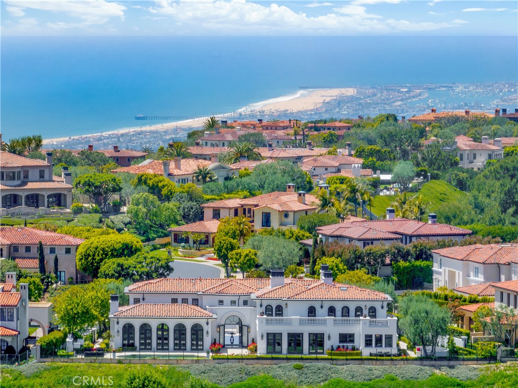 https://media.crmls.org/medias/cba96660-d2ab-4f73-b1a1-eb46d7549d5d.jpg?preset=X-Large