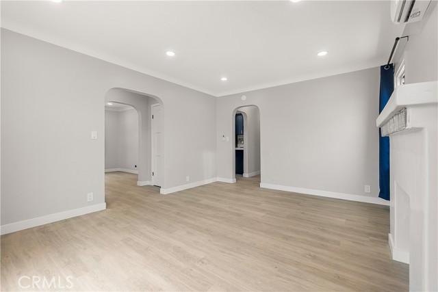 6617 Haas Avenue, Los Angeles CA: https://media.crmls.org/medias/cbaa50ff-d43a-464c-b0b9-2a7c737e601e.jpg