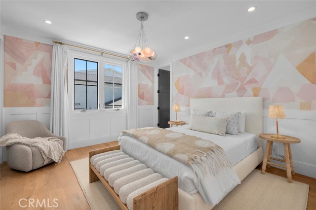 Detail Gallery Image 46 of 75 For 676 18th St, Manhattan Beach,  CA 90266 - 6 Beds | 6/2 Baths