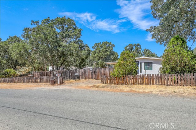 Detail Gallery Image 8 of 57 For 16078 34th Ave, Clearlake,  CA 95422 - 2 Beds | 1 Baths