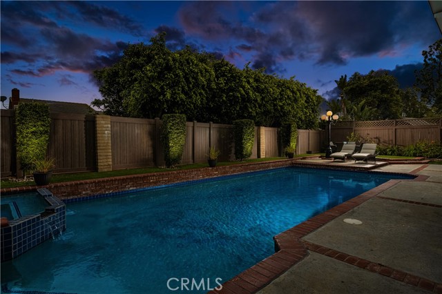 18672 Evergreen Avenue, Yorba Linda CA: https://media.crmls.org/medias/cbad11d6-4684-48c0-9fcf-ecf0cfca5125.jpg