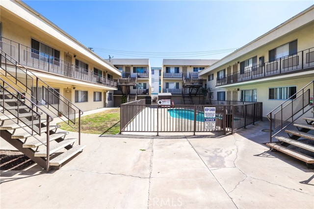 Detail Gallery Image 17 of 21 For 3430 Elm Ave #12,  Long Beach,  CA 90807 - 2 Beds | 1 Baths