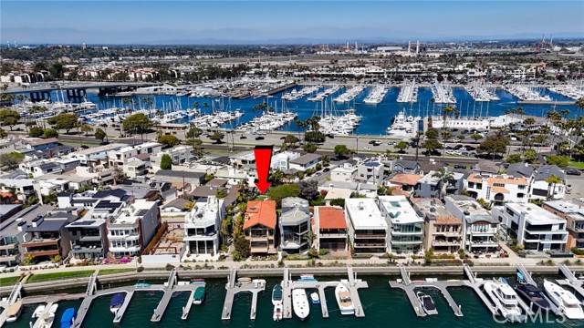 6048 Lido Lane, Long Beach CA: https://media.crmls.org/medias/cbaea1ec-91e9-4233-92c4-ae4c62927277.jpg